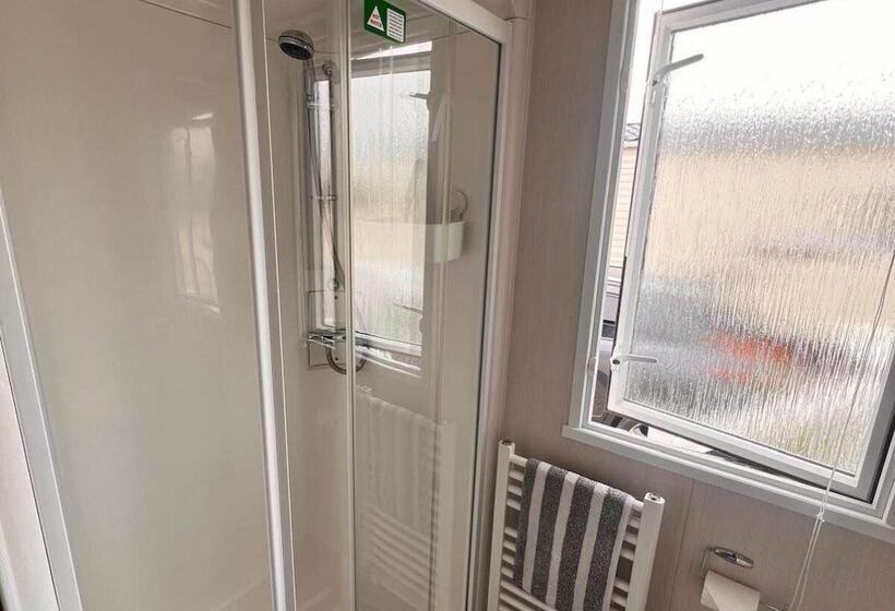 Hotel Rockley Park In Poole Static Caravan