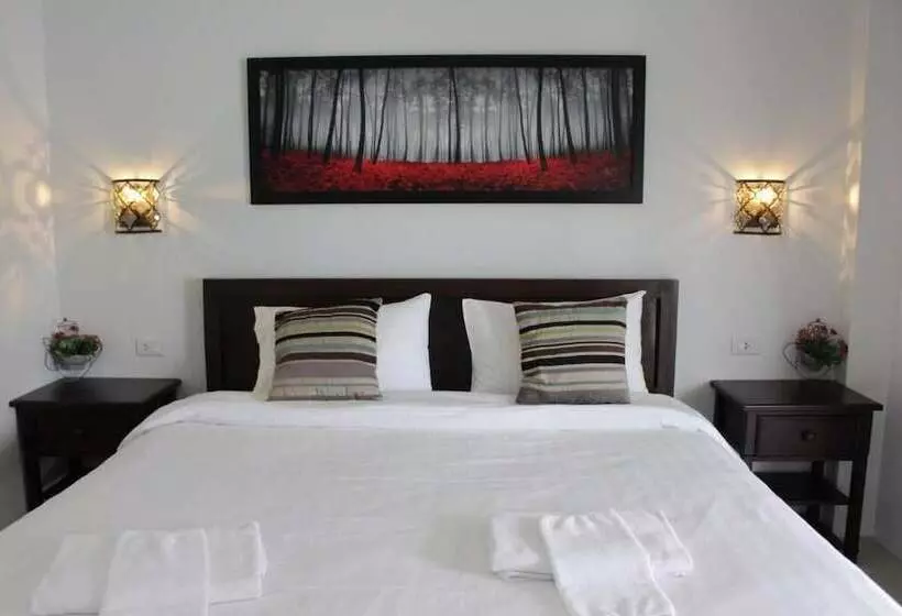 Hotelli Moei Manee Resort