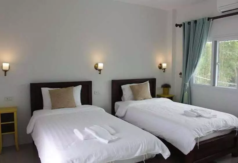 Hotelli Moei Manee Resort