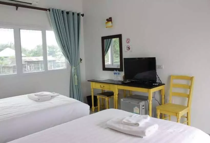 Hotelli Moei Manee Resort