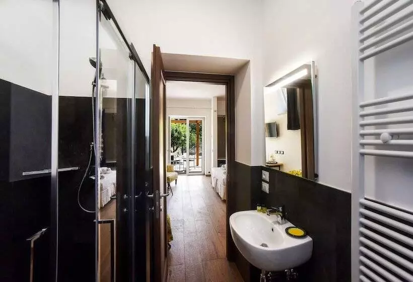 Maaseutuhotelli Agriturismo Guerritore