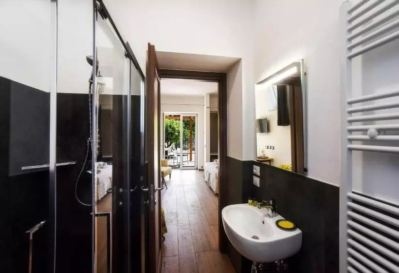 Maaseutuhotelli Agriturismo Guerritore