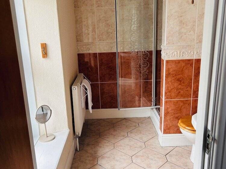 בית מלון כפרי The Grannell