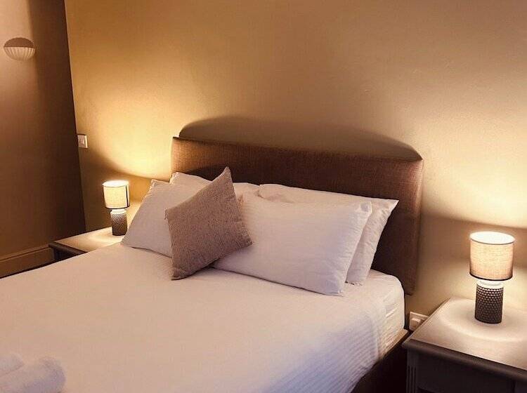 בית מלון כפרי The Grannell