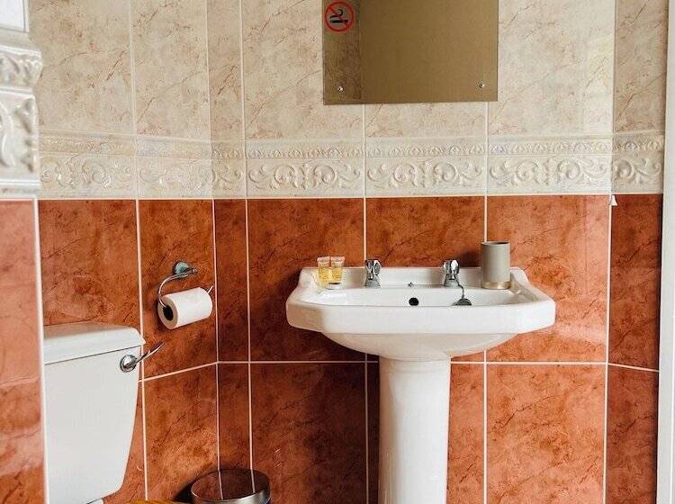 בית מלון כפרי The Grannell