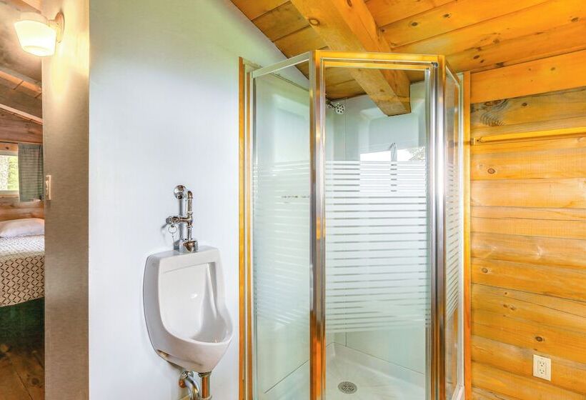 Mountaintop Home In Hedgesville W/ Panoramic View!