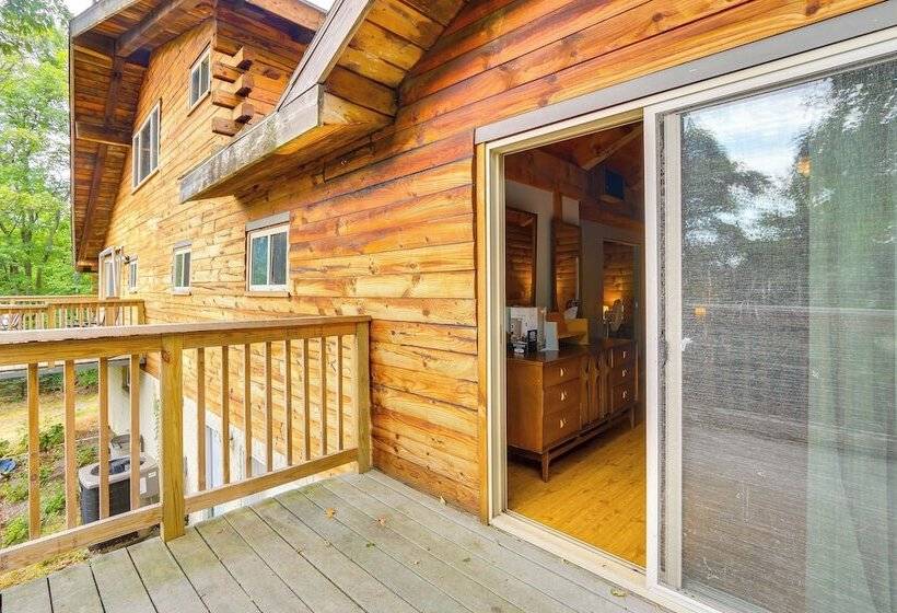 Mountaintop Home In Hedgesville W/ Panoramic View!