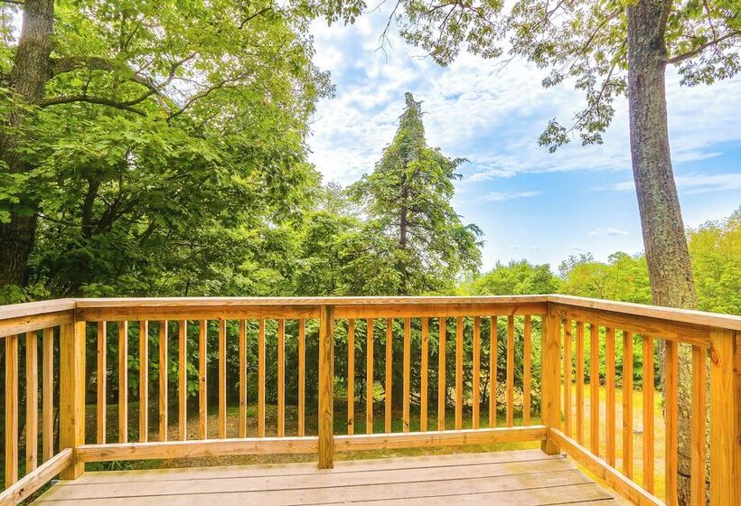 Mountaintop Home In Hedgesville W/ Panoramic View!