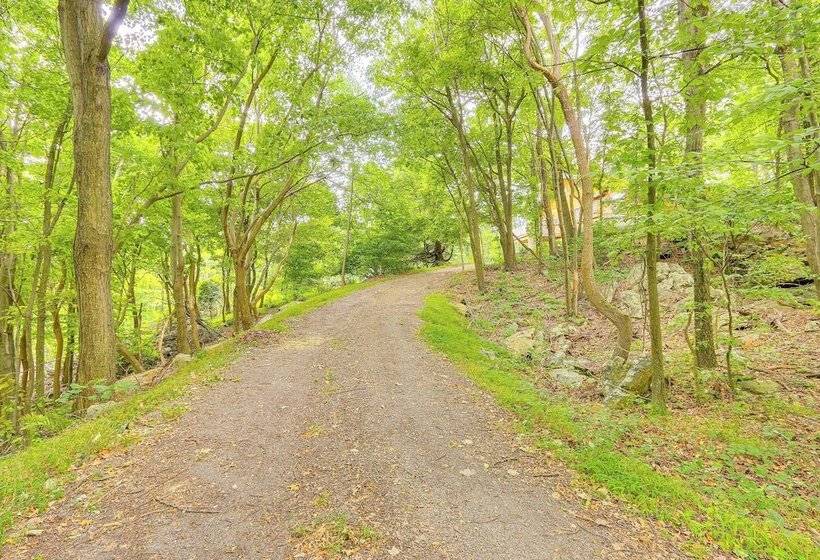 Mountaintop Home In Hedgesville W/ Panoramic View!