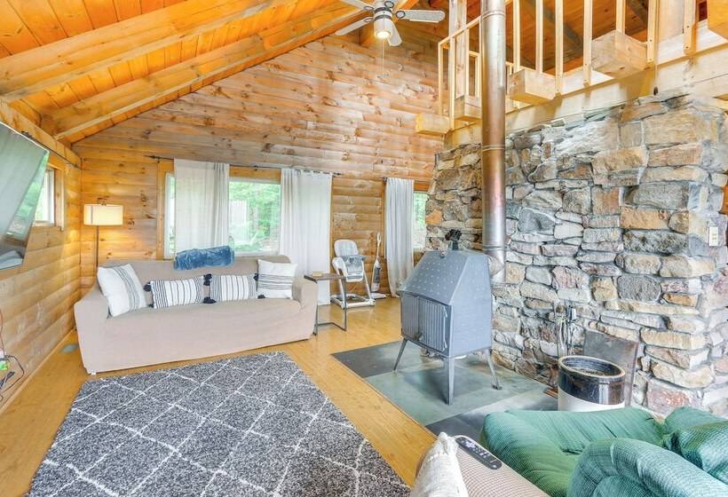 Mountaintop Home In Hedgesville W/ Panoramic View!