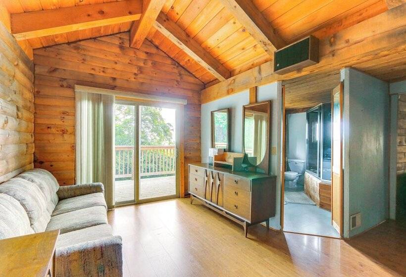 Mountaintop Home In Hedgesville W/ Panoramic View!