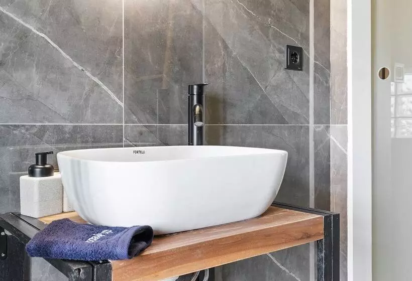 ペンション Argeno Suites Lefkada