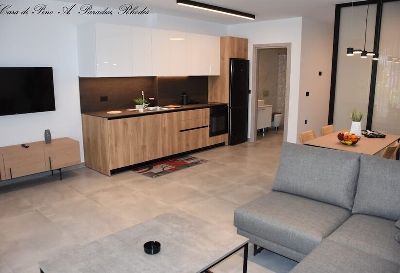 Panzió Casa Di Pino In Paradisi Square Near Airport