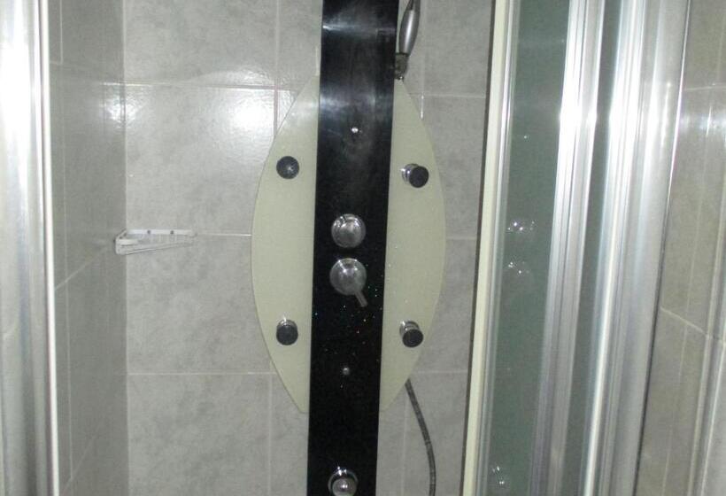 Panzió Guest House Villa Daniel