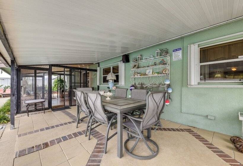 Pompano Beach Home W/ Pool & Dock ~ 4 Mi To Pier!