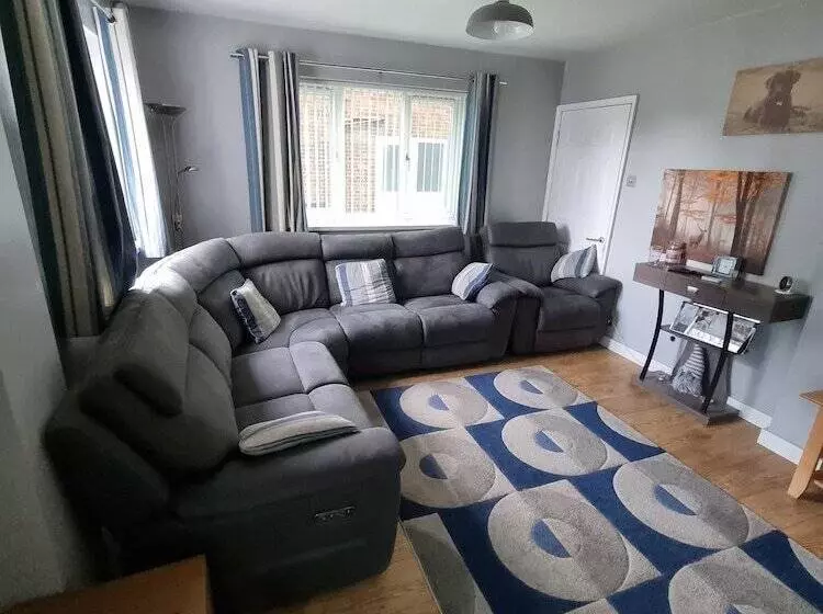 Residenssi Boathouse, Easington Just Minutes From The Sea