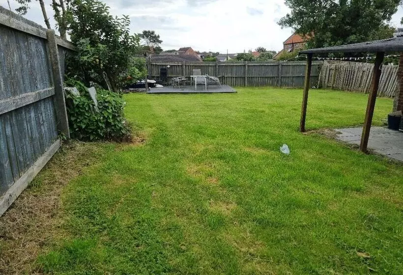 Residenssi Boathouse, Easington Just Minutes From The Sea