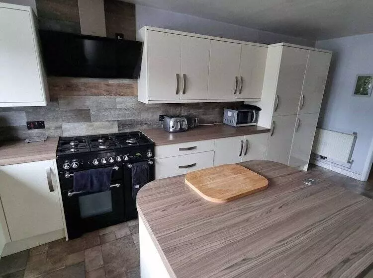 Residenssi Boathouse, Easington Just Minutes From The Sea