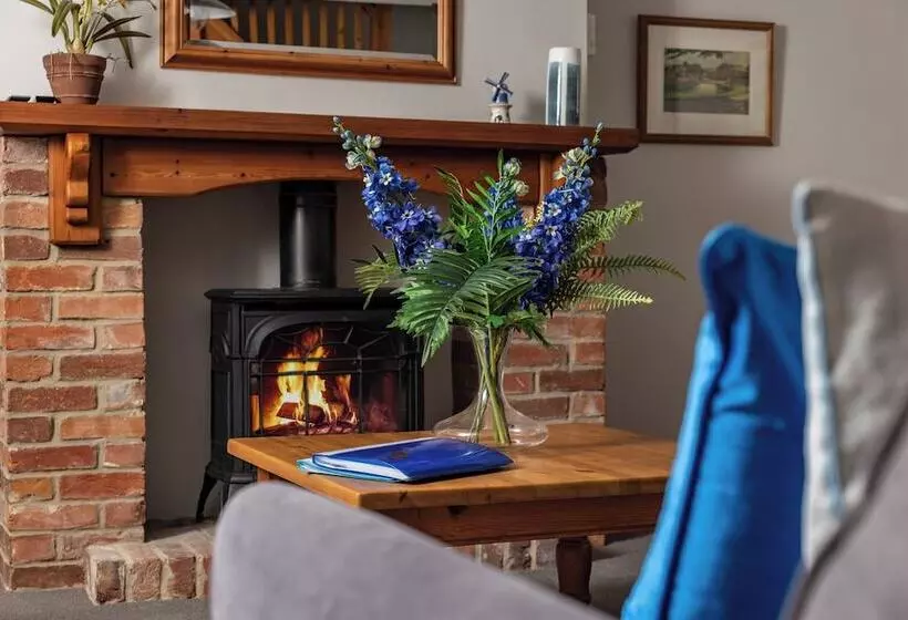 Swallow Cottage @ Olivemead Farm