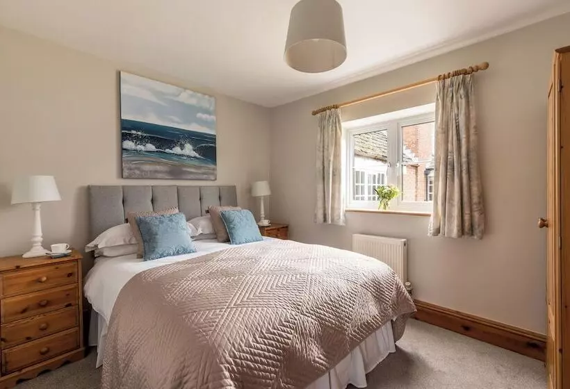 Swallow Cottage @ Olivemead Farm