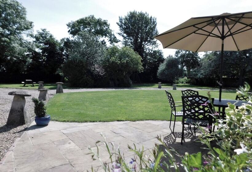 Swallow Cottage @ Olivemead Farm