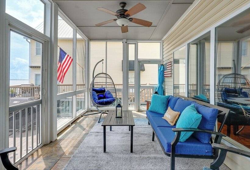 Waterfront Bliss: Wheeler Lake Retreat W/ Dock!