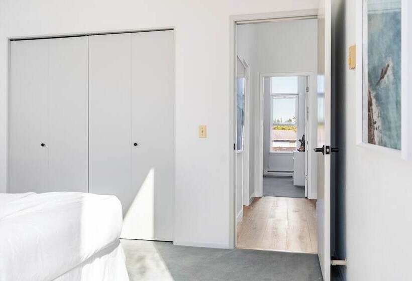 Beachcomber S Bliss By Avantstay Steps To The Beach Ocean Views