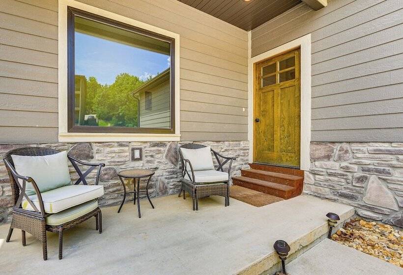 Branson Cabin W/ Pool Access & Private Boat Slip!