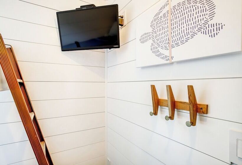 Breezy Ocean Pines Cottage W/ Patio & Pool Access!