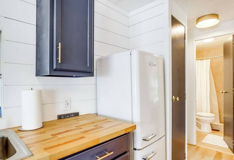 Breezy Ocean Pines Cottage W/ Patio & Pool Access!