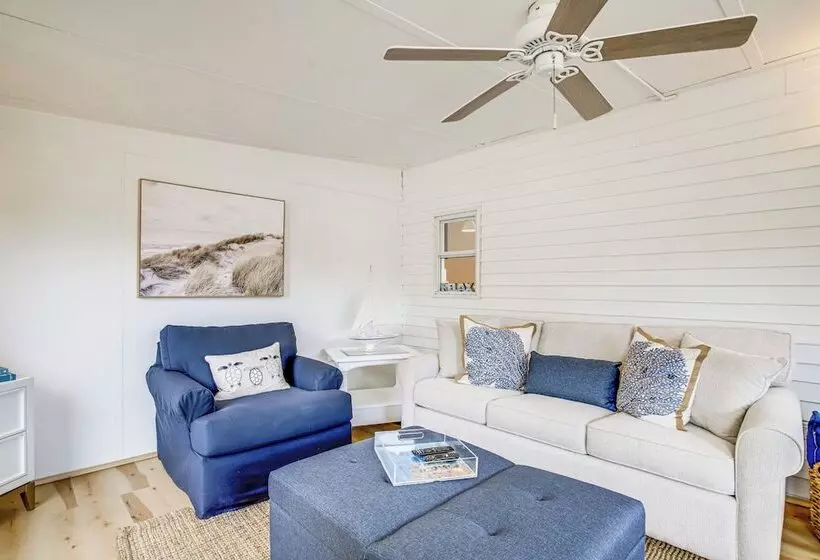 Breezy Ocean Pines Cottage W/ Patio & Pool Access!