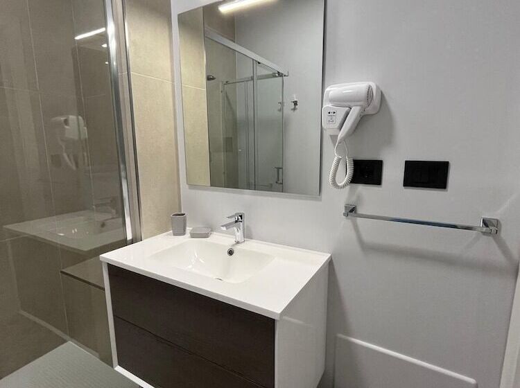 Dana Rooms Bed And Breakfast