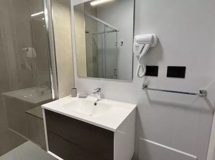 Dana Rooms Bed And Breakfast