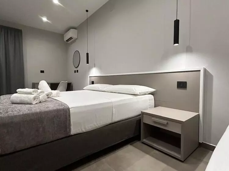 Dana Rooms Bed And Breakfast