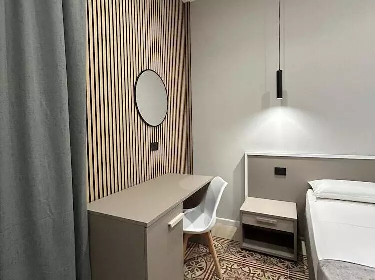 Dana Rooms Bed And Breakfast