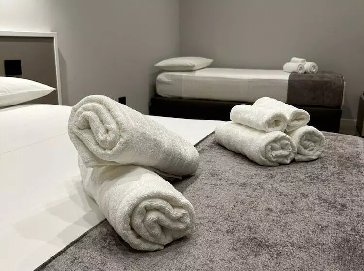 Dana Rooms Bed And Breakfast