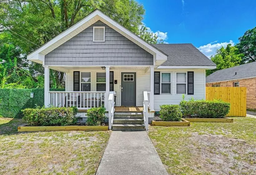 Private Hot Tub & Cold Plunge: Fayetteville Gem!