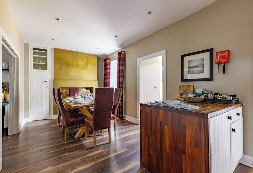 Grove Cottage   North East Escapes