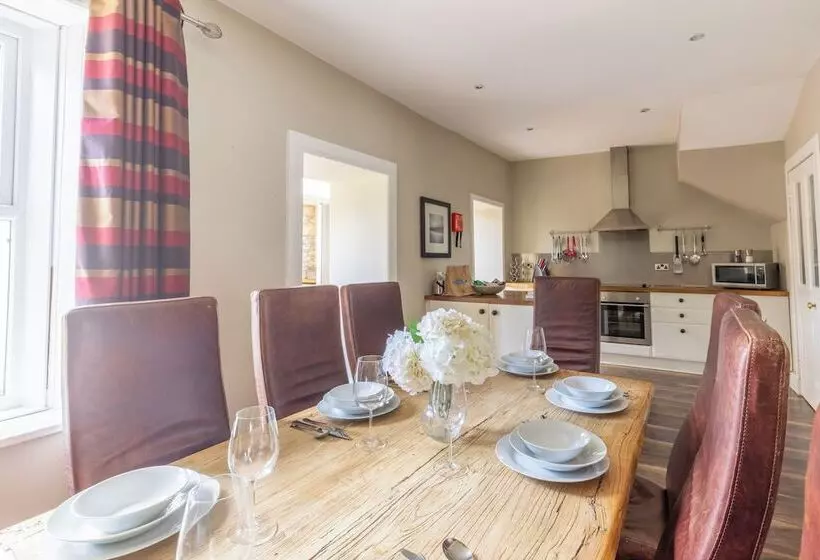 Grove Cottage   North East Escapes