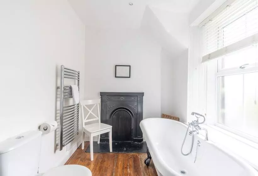 Grove Cottage   North East Escapes