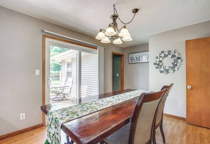 Walk To Park: Waterloo Home W/ Furnished Deck