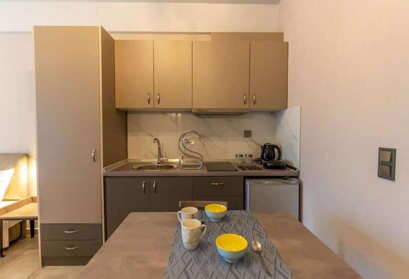 膳宿费 Aura Apartments