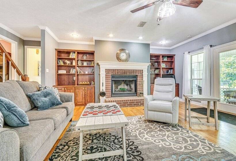 Pet Friendly Vilonia Home W/ Fenced Yard & Grill!