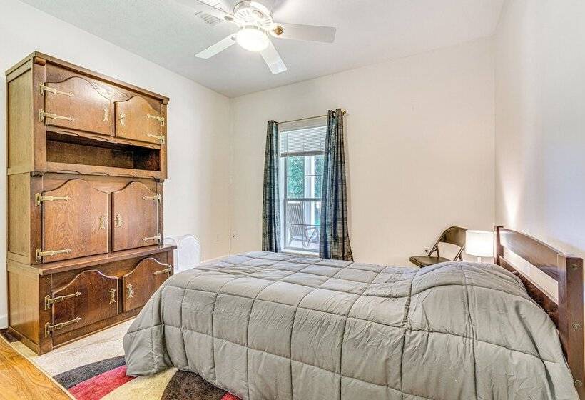 Pet Friendly Vilonia Home W/ Fenced Yard & Grill!