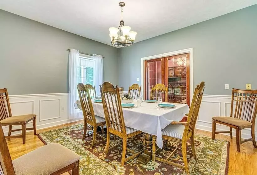 Pet Friendly Vilonia Home W/ Fenced Yard & Grill!