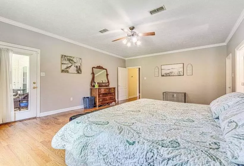 Pet Friendly Vilonia Home W/ Fenced Yard & Grill!