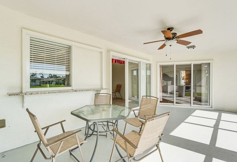 Port Charlotte Home ~ 3 Mi To Beach & Harbor!