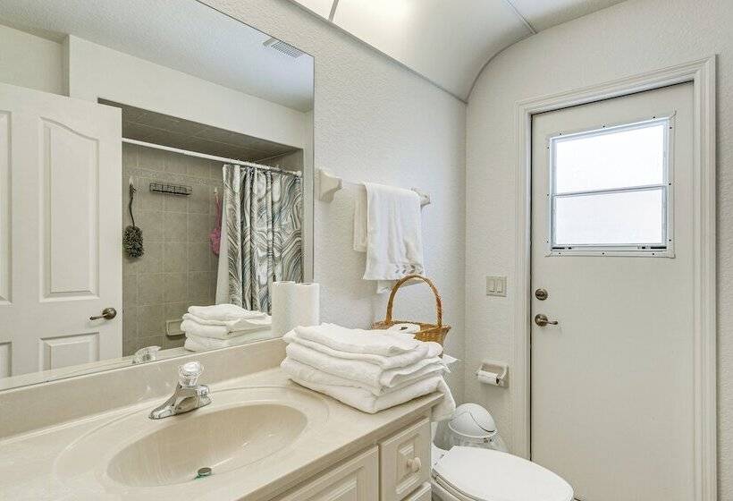 Port Charlotte Home ~ 3 Mi To Beach & Harbor!