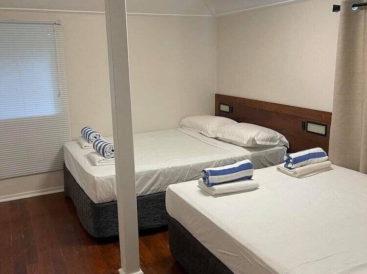 Курорт Ferntree Rainforest