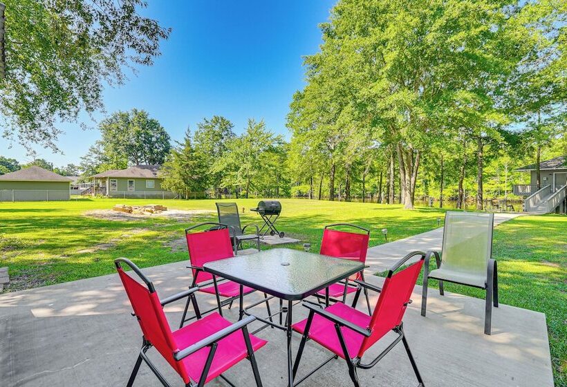 Riverfront Home W/ Boat Launch In Jefferson